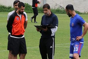 Karaman: 'Teslim olmu deiliz'