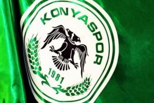 Konyasporda ok istifa