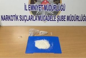 Zehir tacirlerine operasyon
