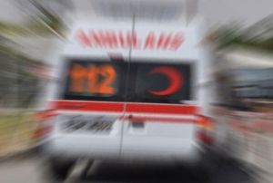 Hasta tayan ambulans kaza yapt: 6 yaral