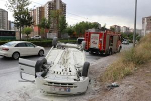 Kontrolden kan otomobil takla att: 1 yaral