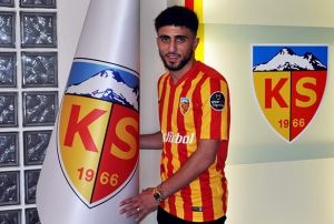 Kayserispor, Bilal Baakolu ile 3 yllk szleme imzalad