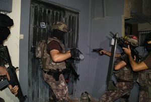 PKK/KCKya afak vakti baskn: 17 gzalt