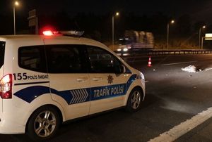 Kendi yapt kazadan kurtuldu ama baka ara ezdi