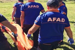  Irmaa giren ahs boularak hayatn kaybetti