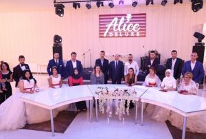 Bakan olakbayrakdar, 9 iftin nikahn kyd