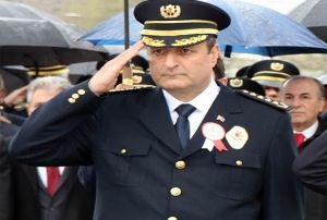 FET'nn istihbarat rgt olduunu ilk dile getirenlerden biri Kayser