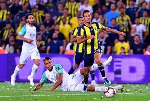 Fenerbahe ilk manda galip