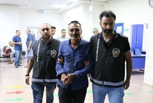 Silahla vurdu, suu yeenine stlendirdi