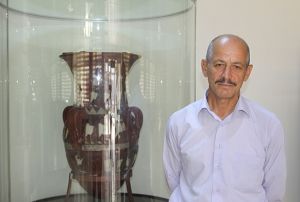 Dnyada dz yzey zerine kabartma tekniiyle yaplm ilk eser: 