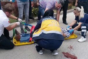 Traktrn rmorkundan den adam, kendisini unuttu traktr sordu