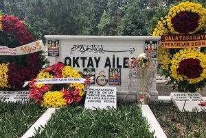 Tasz Kral Metin Oktay mezar banda anld
