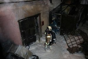 Kozmetik fabrikasnda korkutan yangn