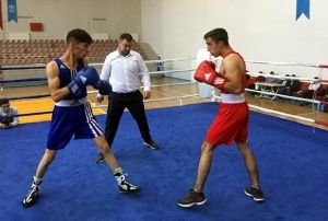 Kayseri Boks Byk Erkekler final malar yapld
