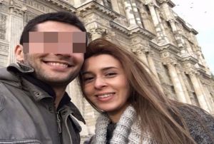  Fasl hostes, Trk sevgilisi tarafndan dolandrld