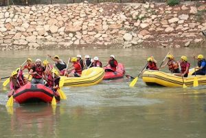 Trkiye'nin ilk Rafting Eitim Merkezi ald