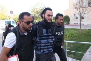 ABDden gelerek eski karsnn kocasn ldren zanl tutukland