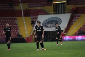 Bilal Baackolu ilk goln att