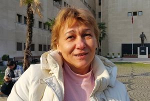 Ukraynal kadn dolandrlan paras iin Trkiyeye geldi