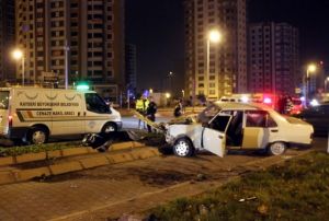 Kayseri'de otomobiller arpt: 1 l, 3 yaral