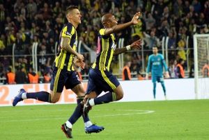 Fenerbahe 4 ma sonra evinde kazand