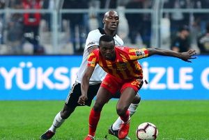 Kayserispor'dan Mensah'a artl izin