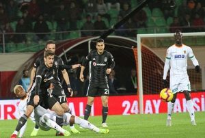 Yaln: 1 puana mutlu olamadk