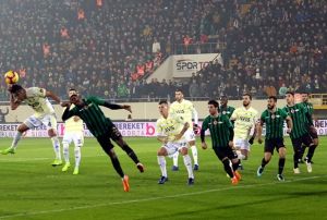 Akhisarspor: 3 - Fenerbahe: 0