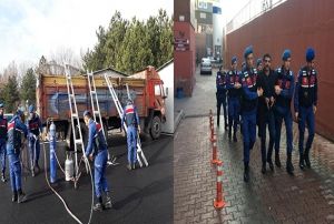 4 elektrik direini oksijen kayna ile keserek almaya altlar