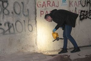 Evinin nnde urad silahl saldrda hayatn kaybetti