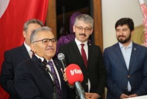 Mel-Mek sergisi ald