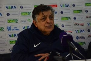Ylmaz Vural'n grevine son verildi