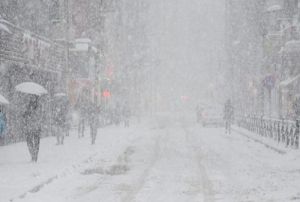 Meteoroloji uyard kar geliyor