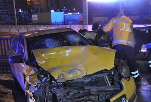 Trafik kazas: 1i ar 3 yaral