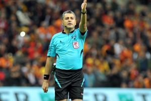 Beikta - Fenerbahe derbisi Blent Yldrm'n