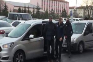 FET phelisi bakasna ait kimlikle yakaland