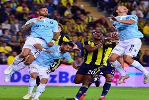 Fenerbahe, Baakehir karsnda galibiyet aryor