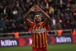 Deniz Tr yeniden Milli takmda