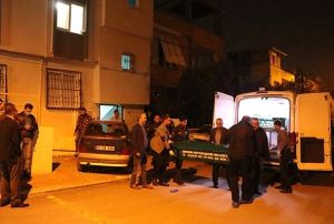 Tartt anne ve babasn baklayarak ldrd