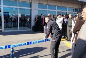 Polis memuru tartt meslektan vurdu
