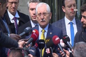 YSK Bakan Gven: 'Ne geldiyse inceleyip karar vereceiz'