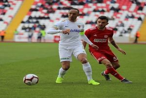 Umut Bulut 6 aydr gol atamyor