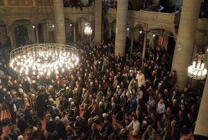 Eyp Sultan Camii'nde Berat Kandili cokusu