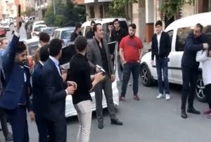 Dn ve asker uurlama bahanesiyle havaya ate aan magandalar