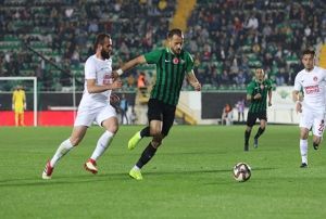 Akhisarspor finalde