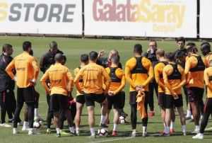 Galatasaray, taktik alt
