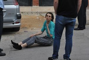 Kocasn ldren kadna hem tahrik hem de iyi hal indirimi