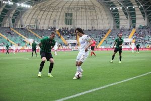 Emre Demir, ligin en gen oyuncusu oldu