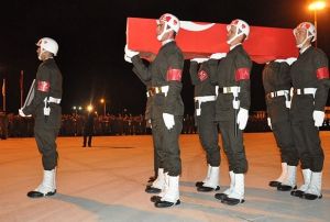 Pene Harekat ehitleri Yksekovada trenle memleketlerine uurland