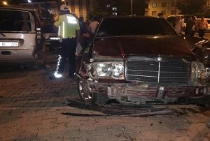 Ehliyetsiz srcnn arpt polis ift ile kzlar yaraland